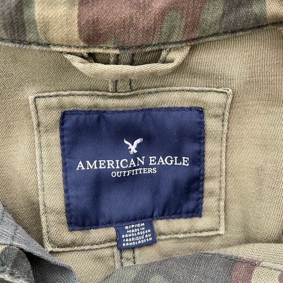 American Eagle Outfitters Camouflage Embroidered Jacket Size Small - Picture 13 of 15